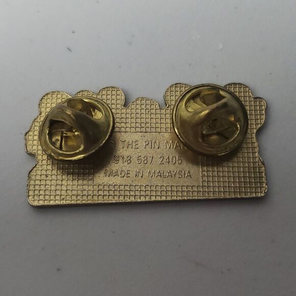 Vintage 90s Pin "Children First" - Picture 2 of 4